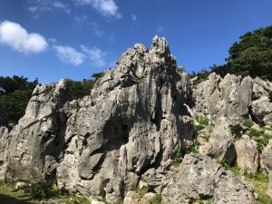 沖縄最大のパワースポット「大石林山」